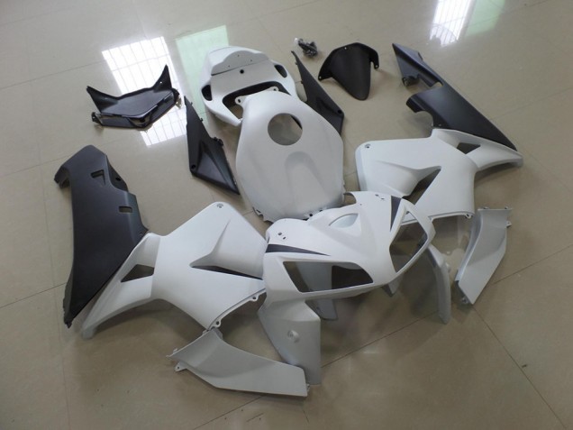 2005-2006 White Black Honda CBR600RR Fairing Kit 2005-2006 White Black Honda CBR600RR Fairing Kit