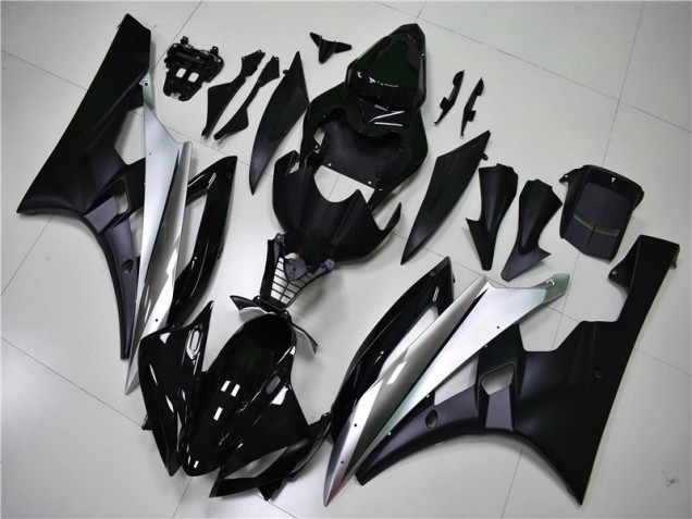 2006-2007 Silver Black Yamaha YZF R6 Motorcycle Fairings & Bodywork 2006-2007 Silver Black Yamaha YZF R6 Motorcycle Fairings & Bodywork