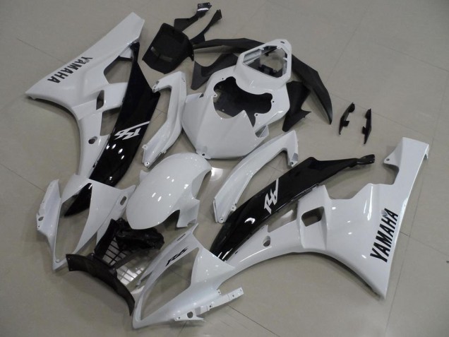 2006-2007 White and Black Yamaha YZF R6 Motorcycle Fairings 2006-2007 White and Black Yamaha YZF R6 Motorcycle Fairings